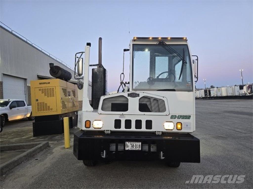 Autocar ACTT64 Terminálový tahač