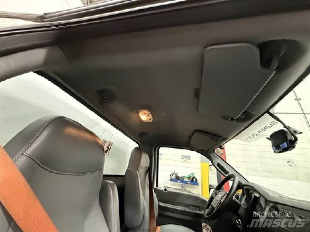 Ford F650 Vozy pro přepravu nápojů