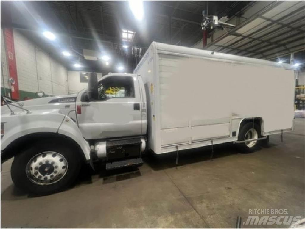 Ford F650 Vozy pro přepravu nápojů