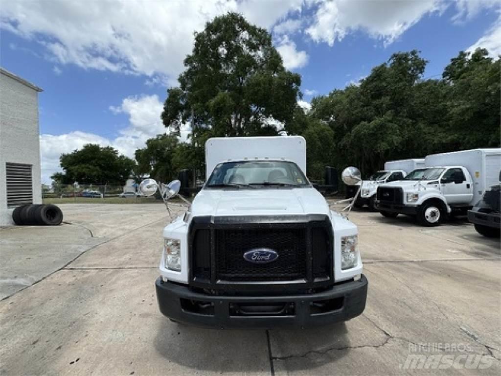Ford F650 Vozy pro přepravu nápojů