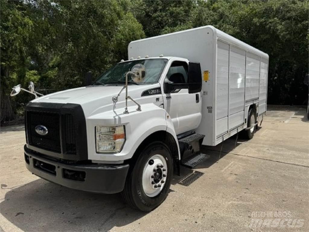 Ford F650 Vozy pro přepravu nápojů