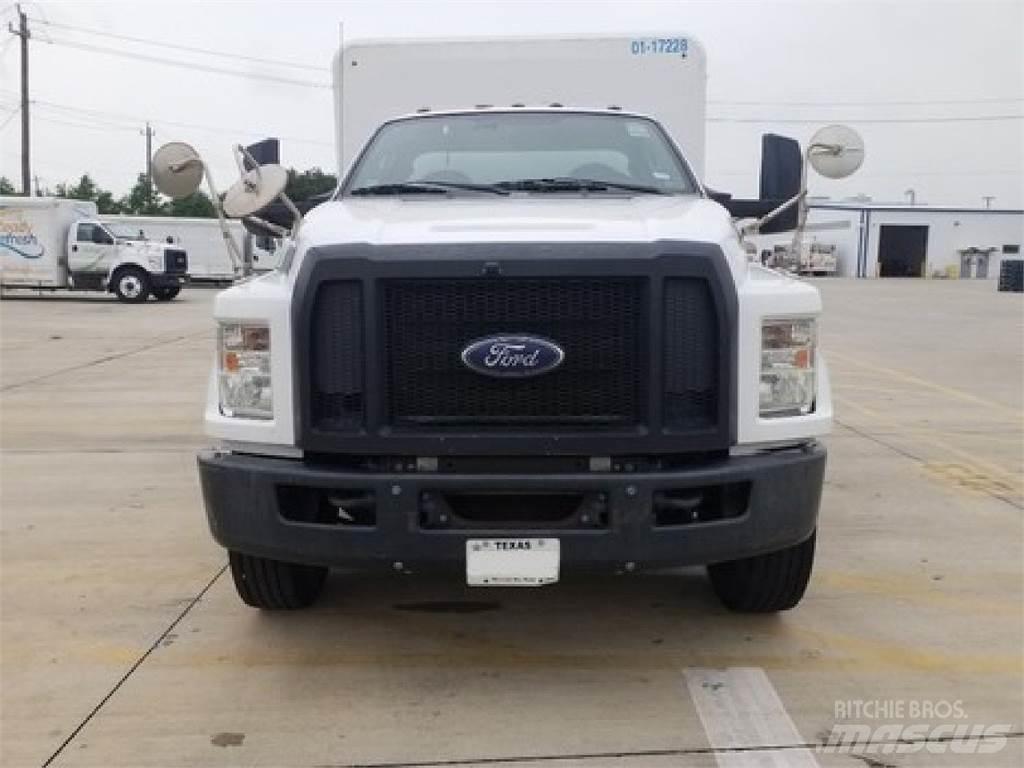 Ford F650 Vozy pro přepravu nápojů