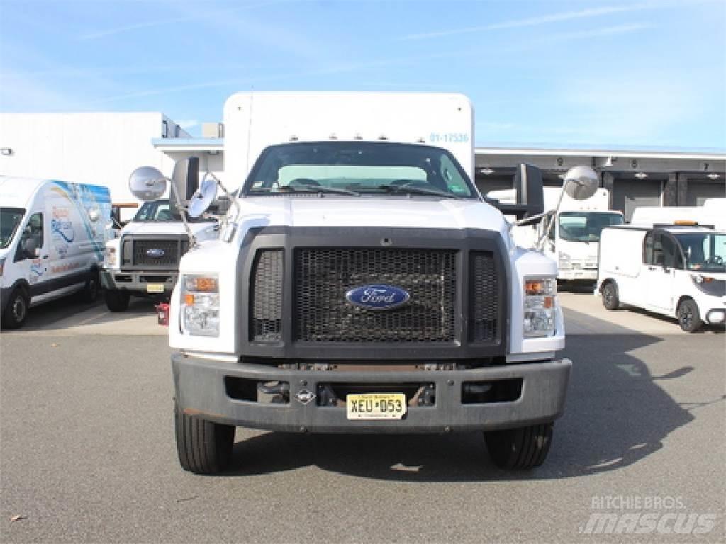 Ford F650 Vozy pro přepravu nápojů