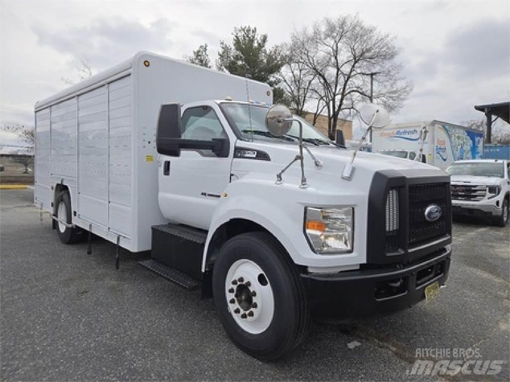 Ford F650 Vozy pro přepravu nápojů