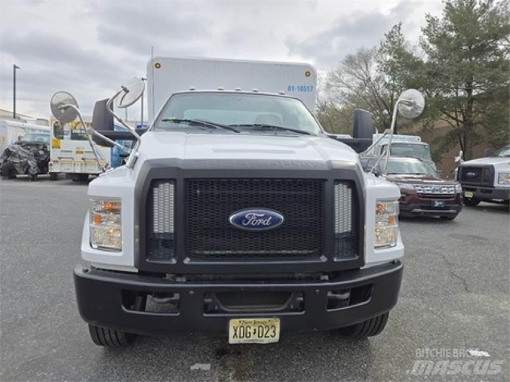 Ford F650 Vozy pro přepravu nápojů