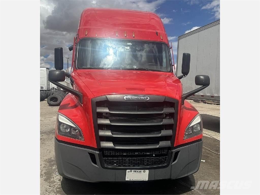 Freightliner CA126 Tahače
