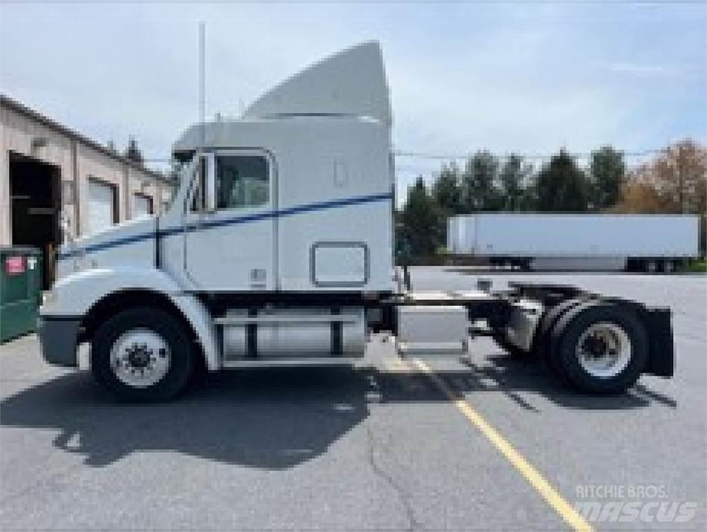 Freightliner CL112G Tahače