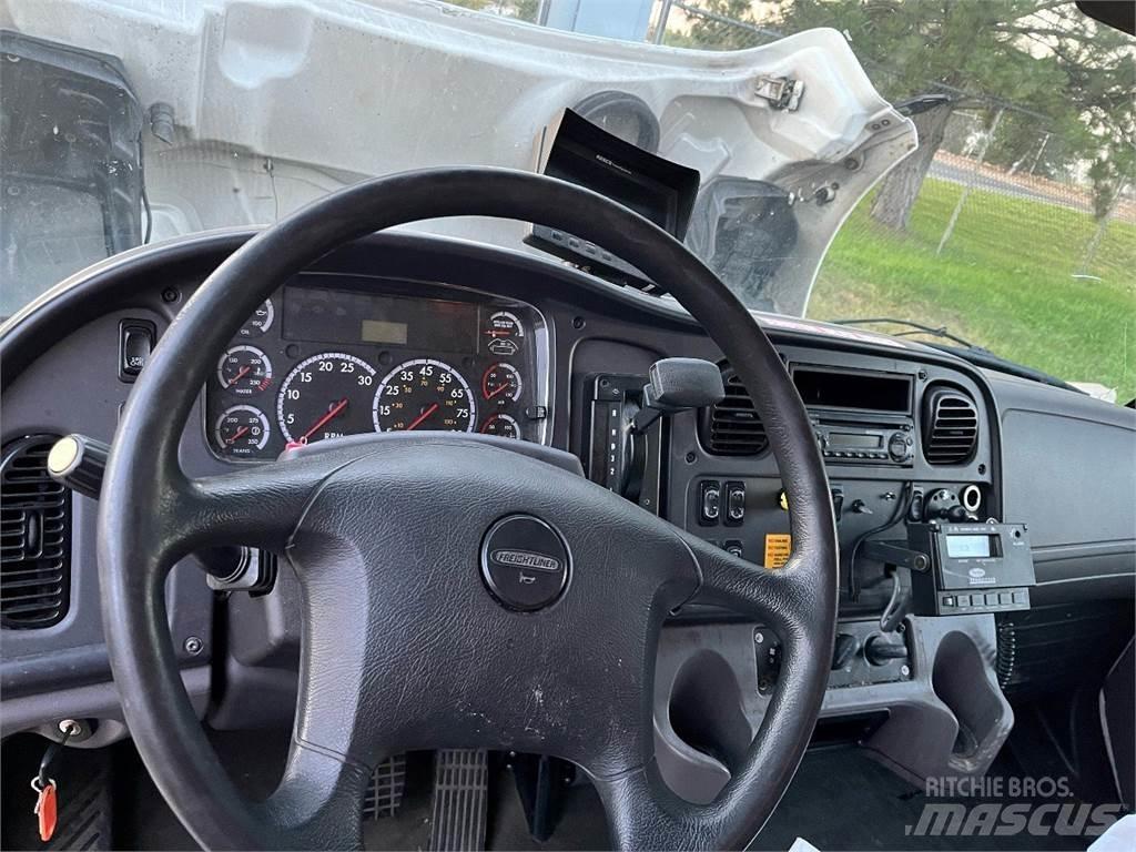 Freightliner M2 Chladírenské nákladní vozy