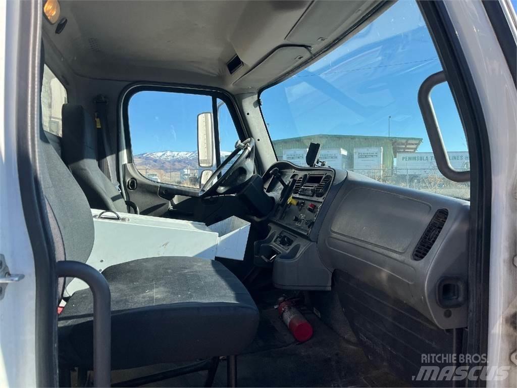 Freightliner M2 Vozy pro přepravu nápojů