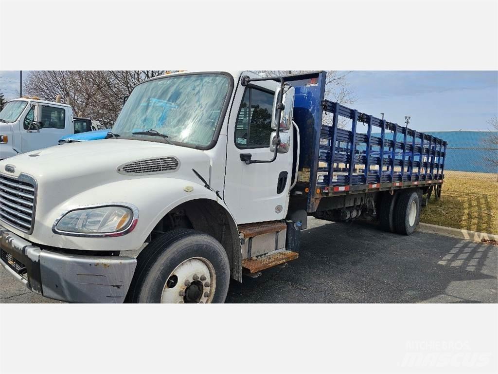 Freightliner M2 106 Valníky/Sklápěcí bočnice