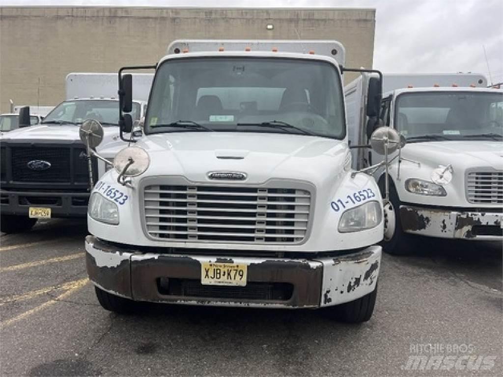 Freightliner M2106 Vozy pro přepravu nápojů