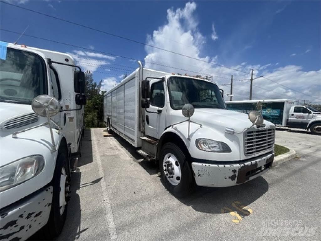 Freightliner M2106 Vozy pro přepravu nápojů