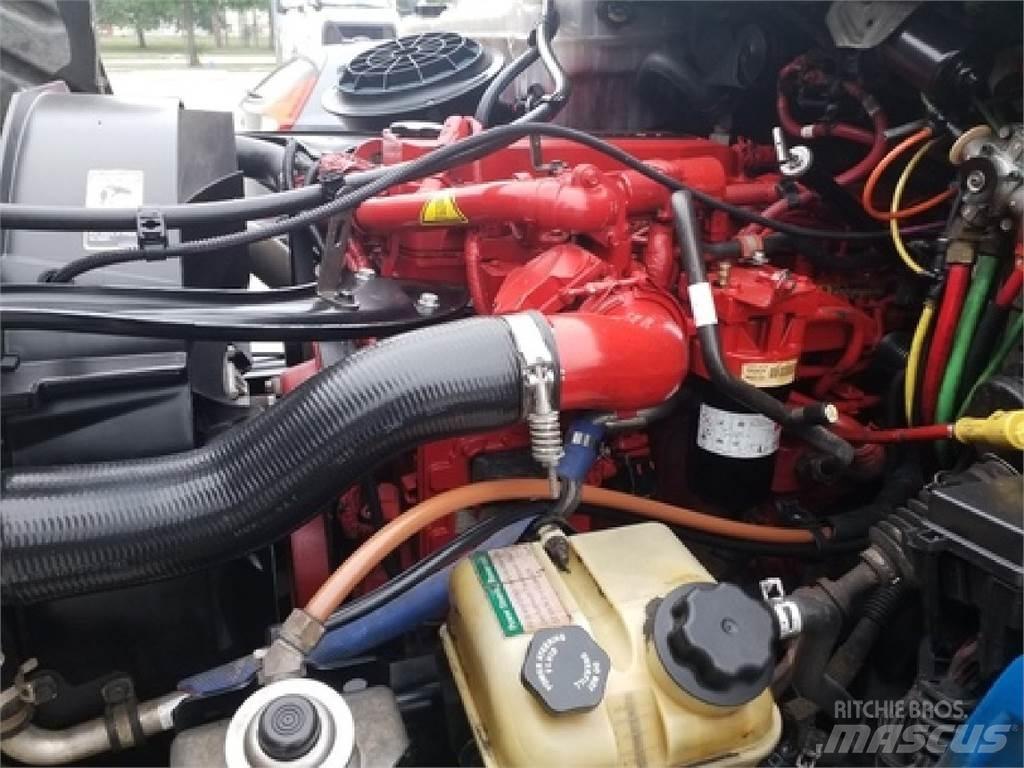 Freightliner M2106 Vozy pro přepravu nápojů