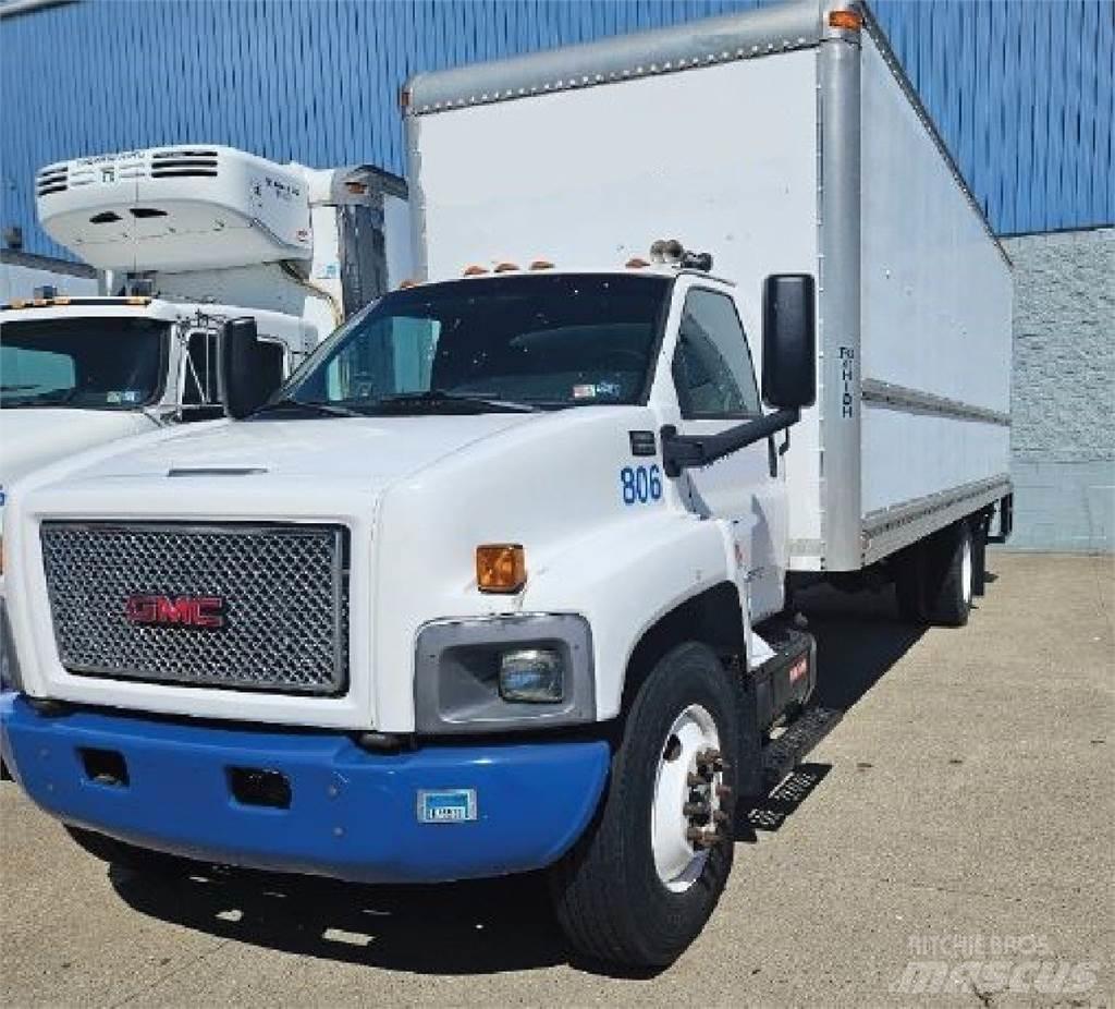 GMC C7500 Skříňová nástavba