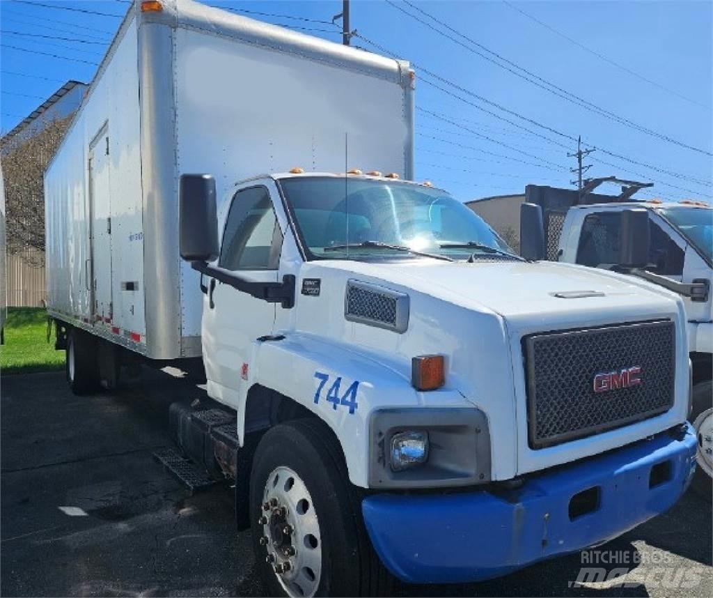 GMC C7500 Skříňová nástavba