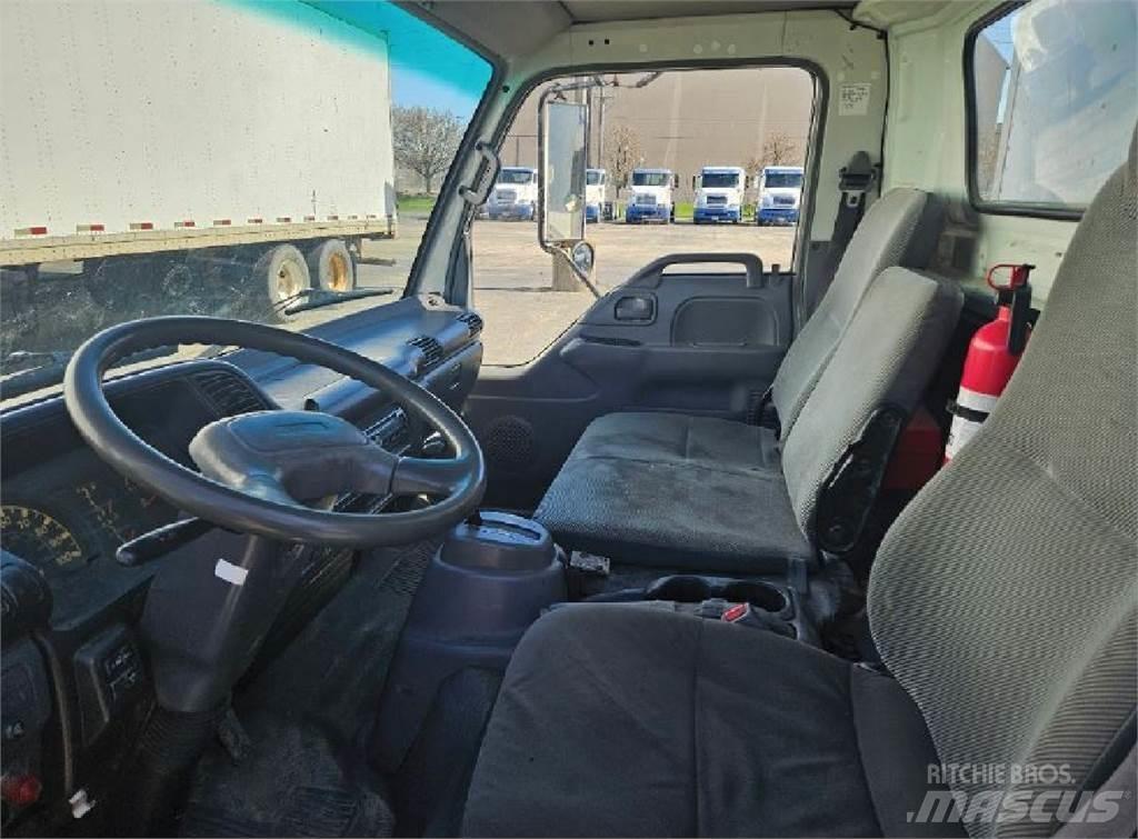 GMC W4500 Skříňová nástavba