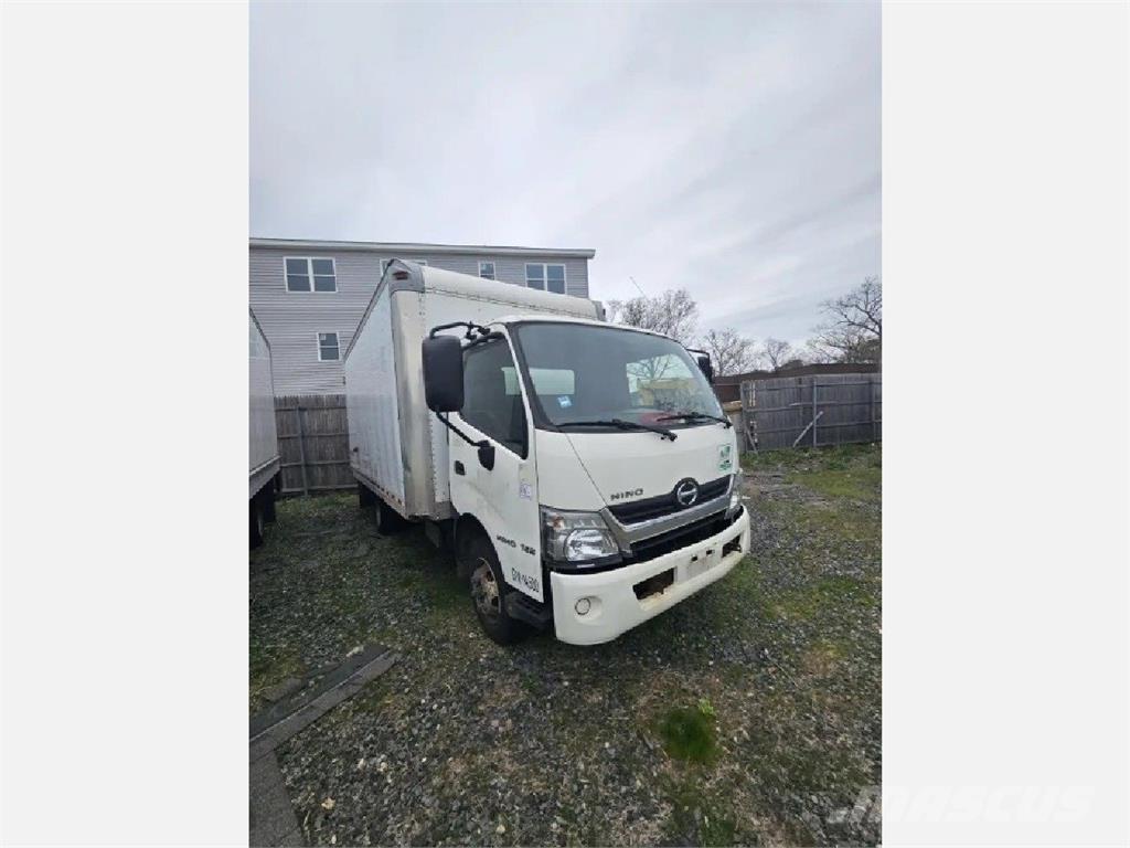 Hino 195 Skříňová nástavba