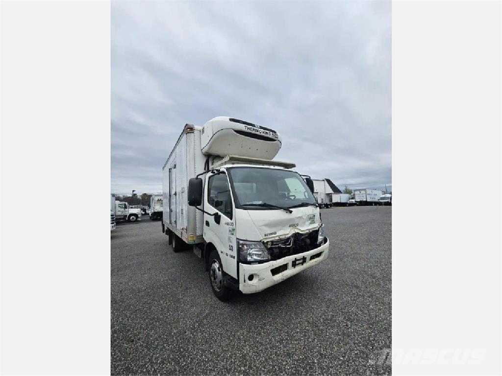 Hino 195 Chladírenské nákladní vozy