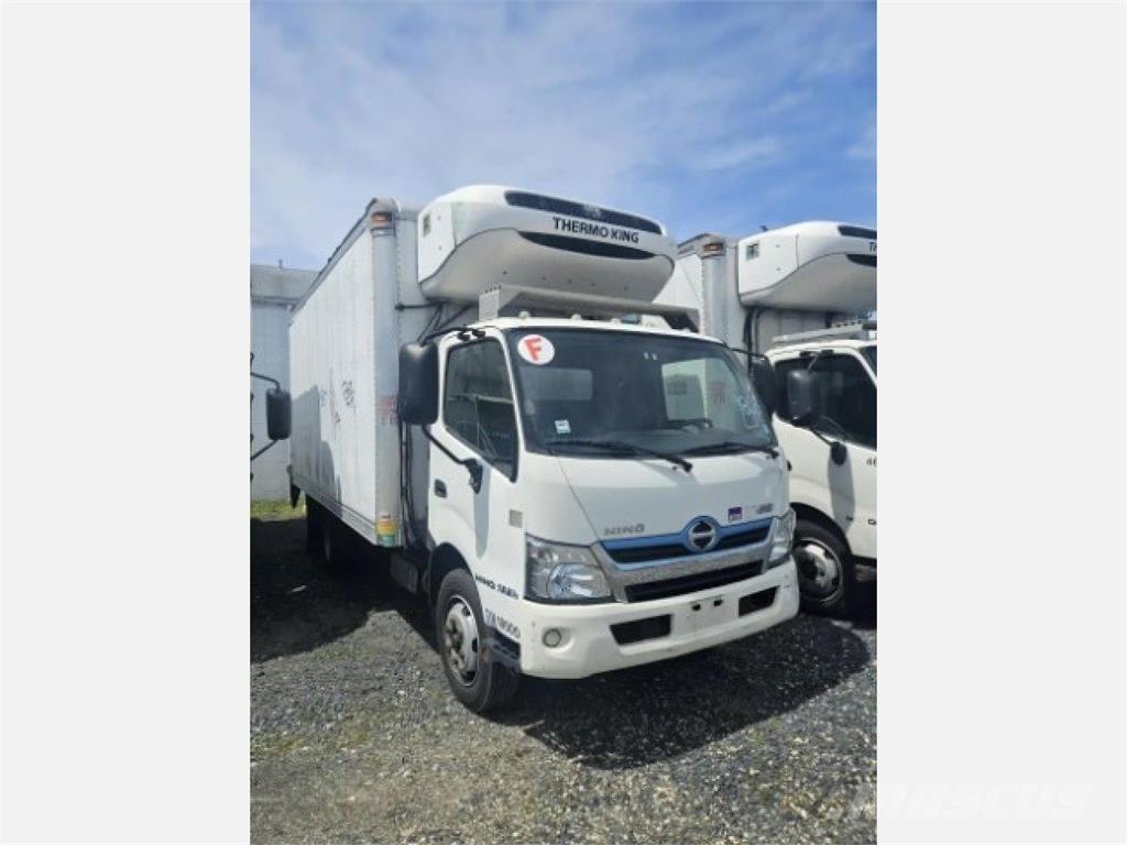 Hino 195 Chladírenské nákladní vozy