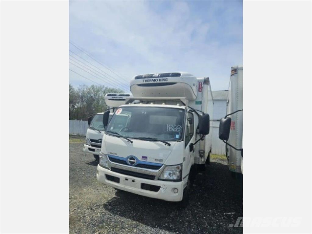 Hino 195 Chladírenské nákladní vozy