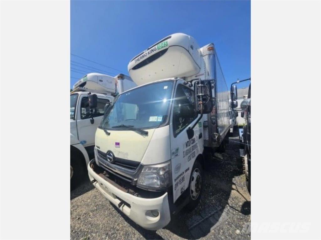 Hino 195 Chladírenské nákladní vozy