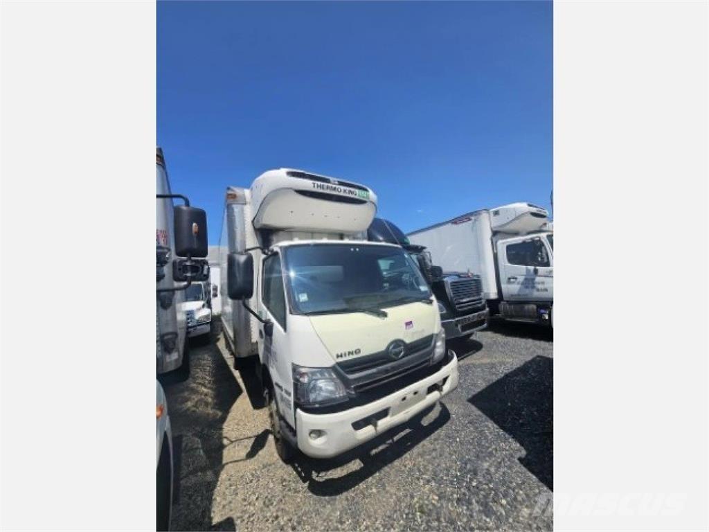 Hino 195 Chladírenské nákladní vozy