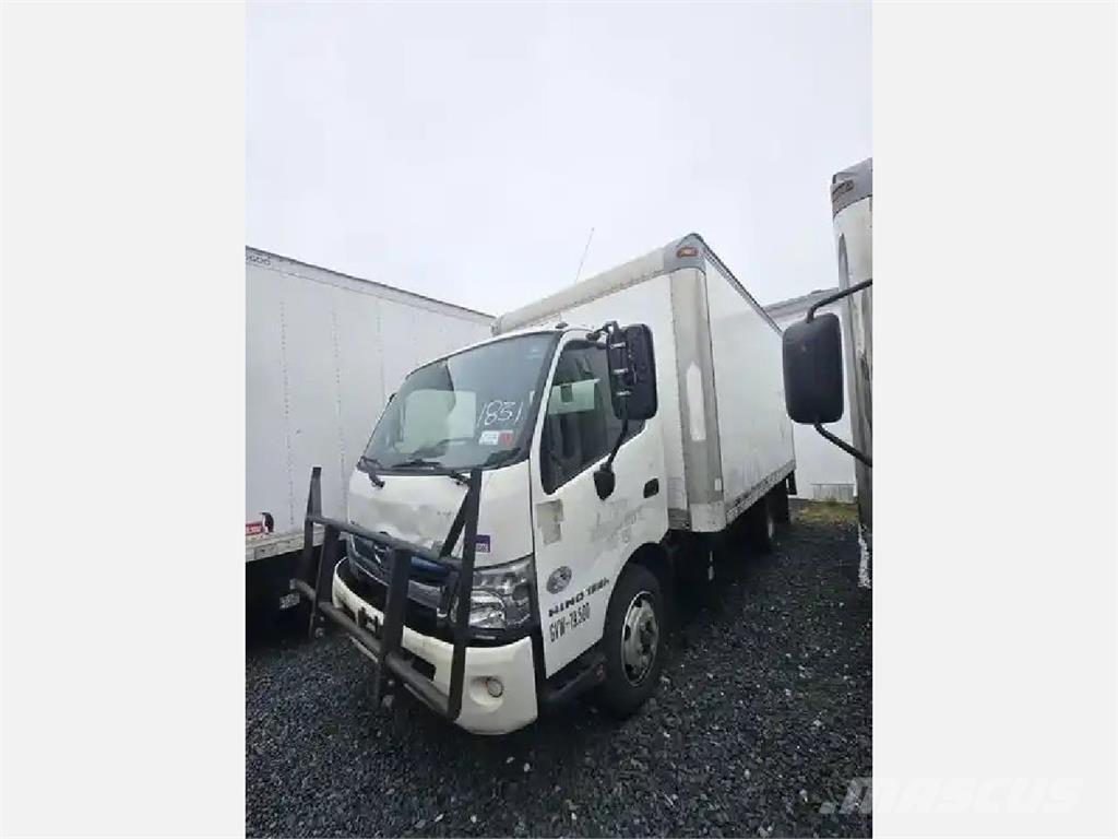 Hino 195 Skříňová nástavba