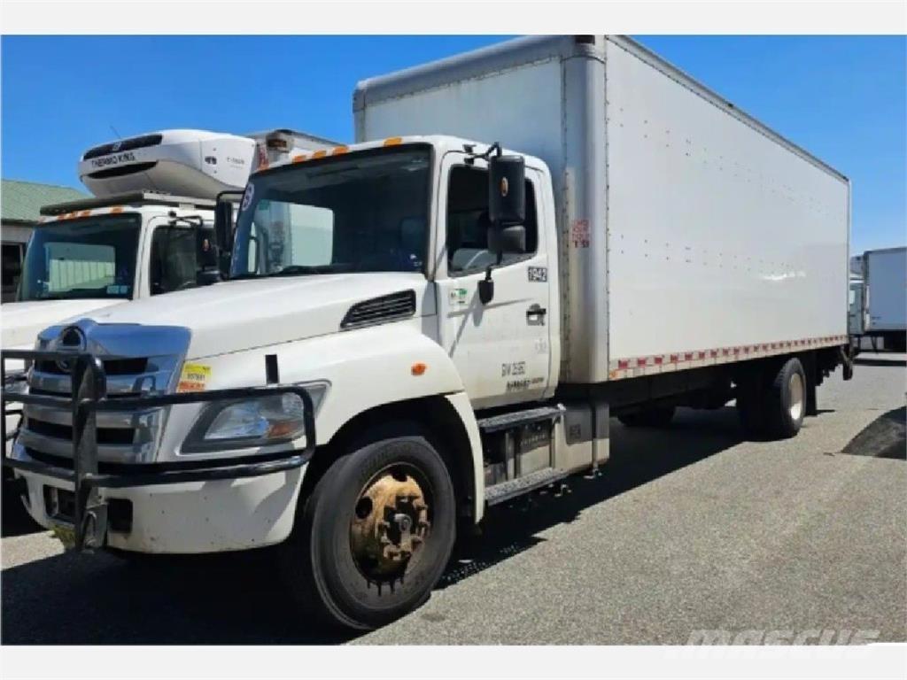 Hino 268 Skříňová nástavba