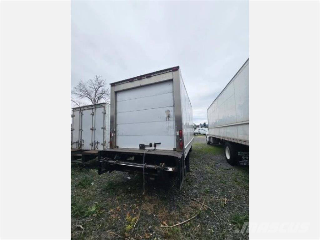 Hino 268 Chladírenské nákladní vozy