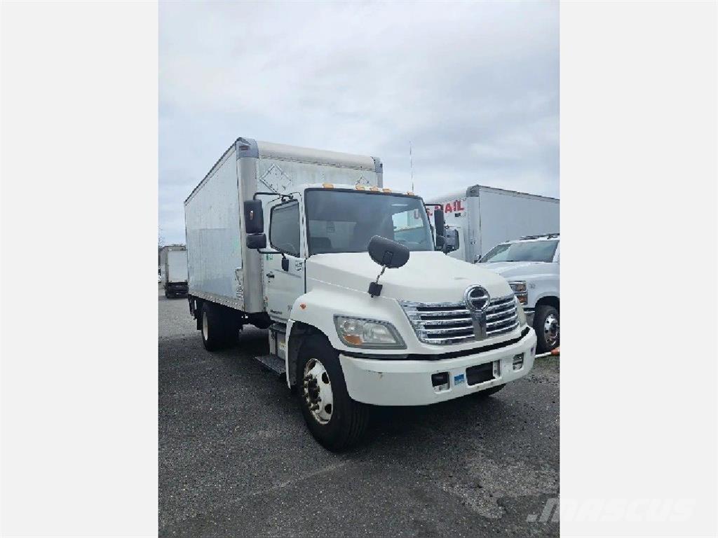 Hino 268 Skříňová nástavba