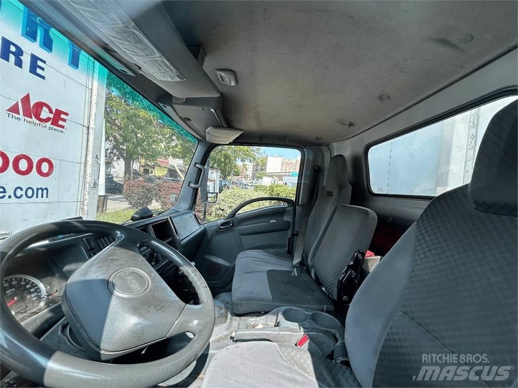 Isuzu NQR Chladírenské nákladní vozy