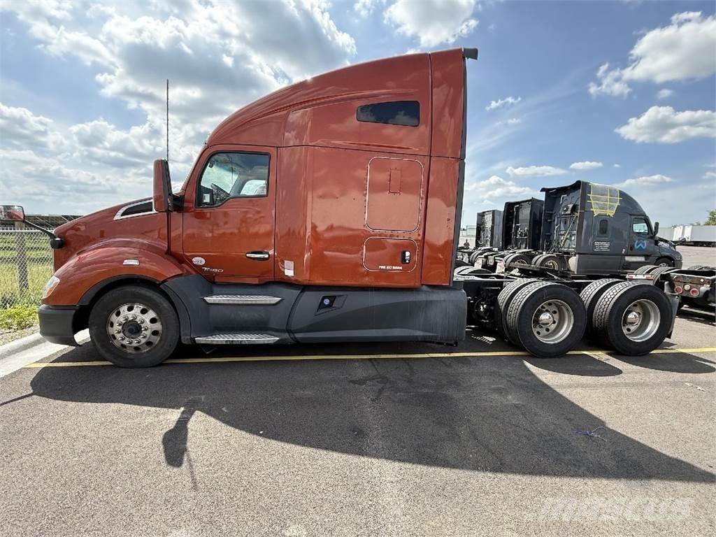 Kenworth T680 Tahače
