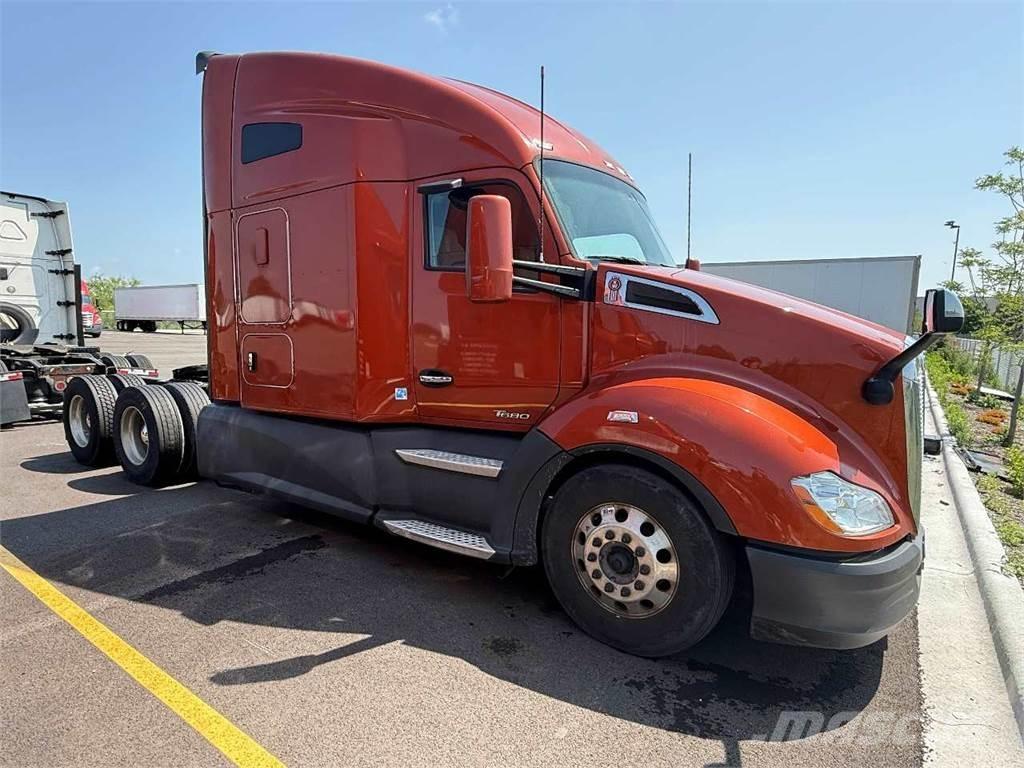 Kenworth T680 Tahače