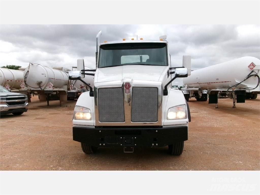 Kenworth T880 Tahače