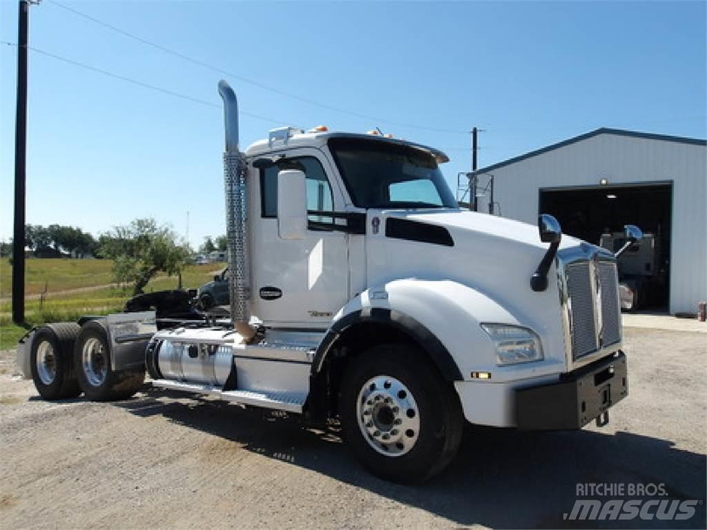 Kenworth T880 Tahače