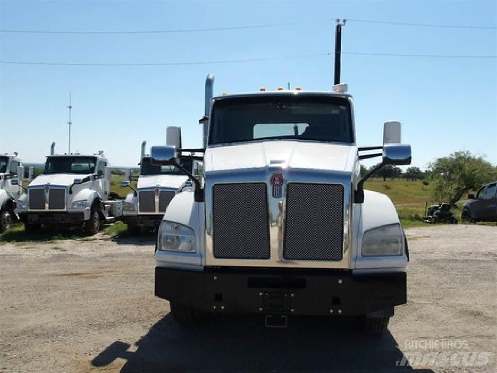 Kenworth T880 Tahače