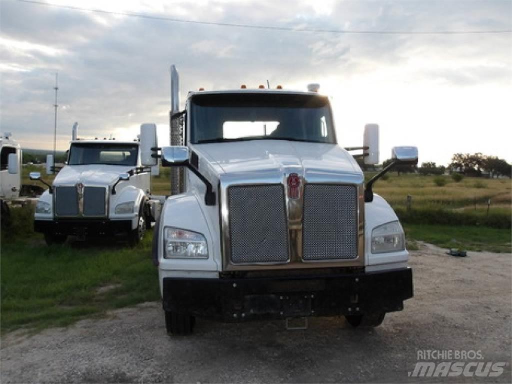 Kenworth T880 Tahače