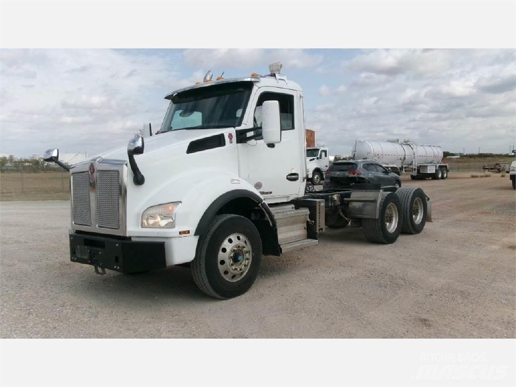 Kenworth T880 Tahače
