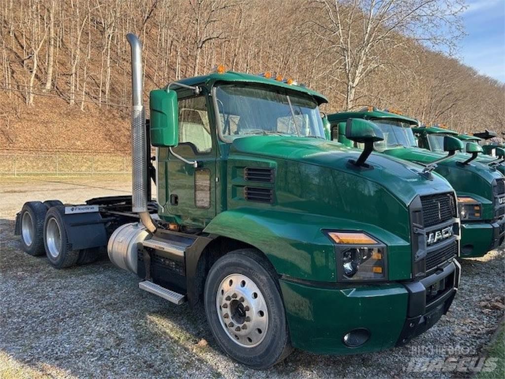 Mack AN64T Tahače