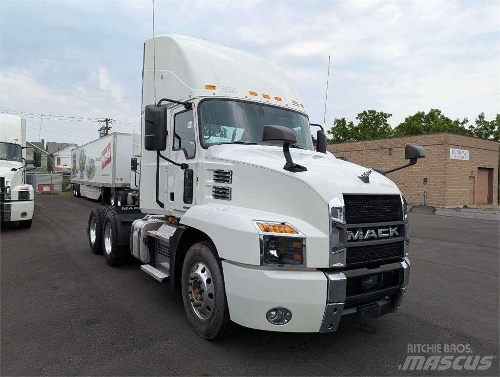 Mack AN64T Tahače