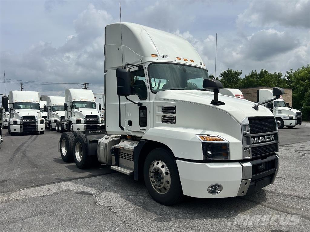 Mack AN64T Tahače