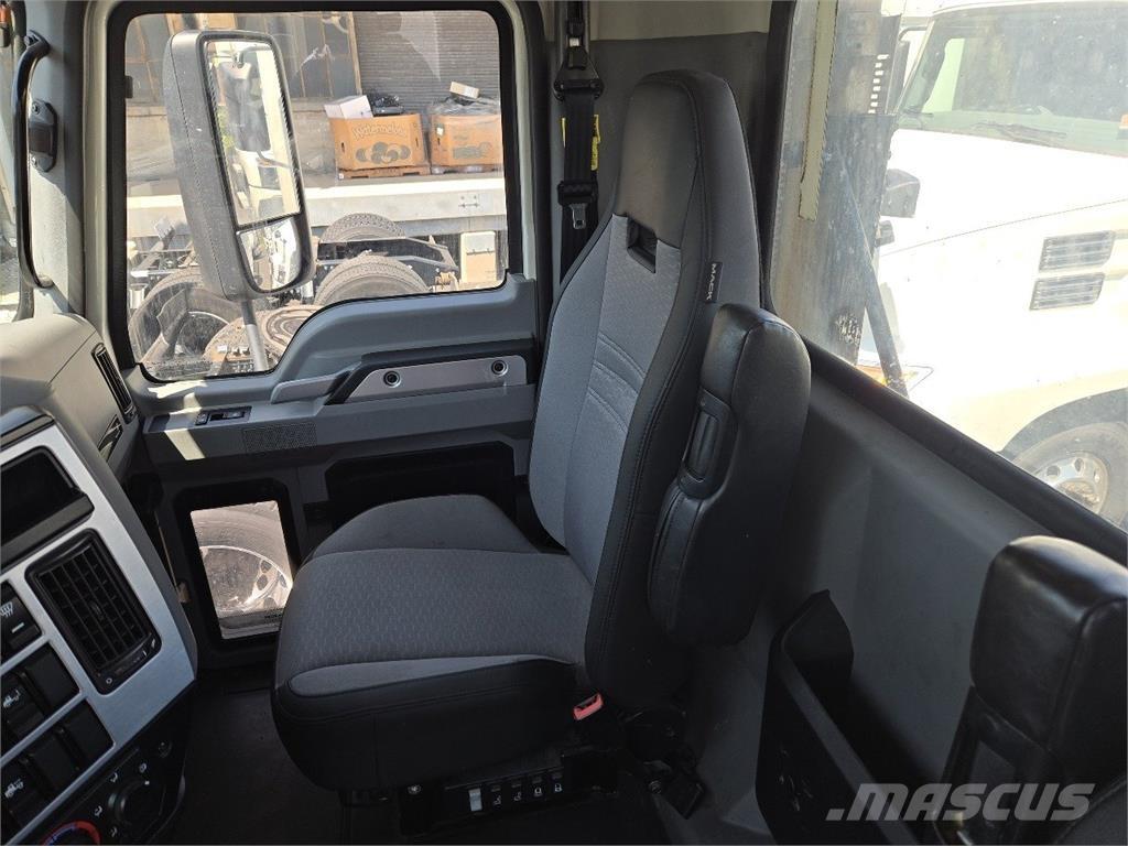 Mack AN64T Tahače