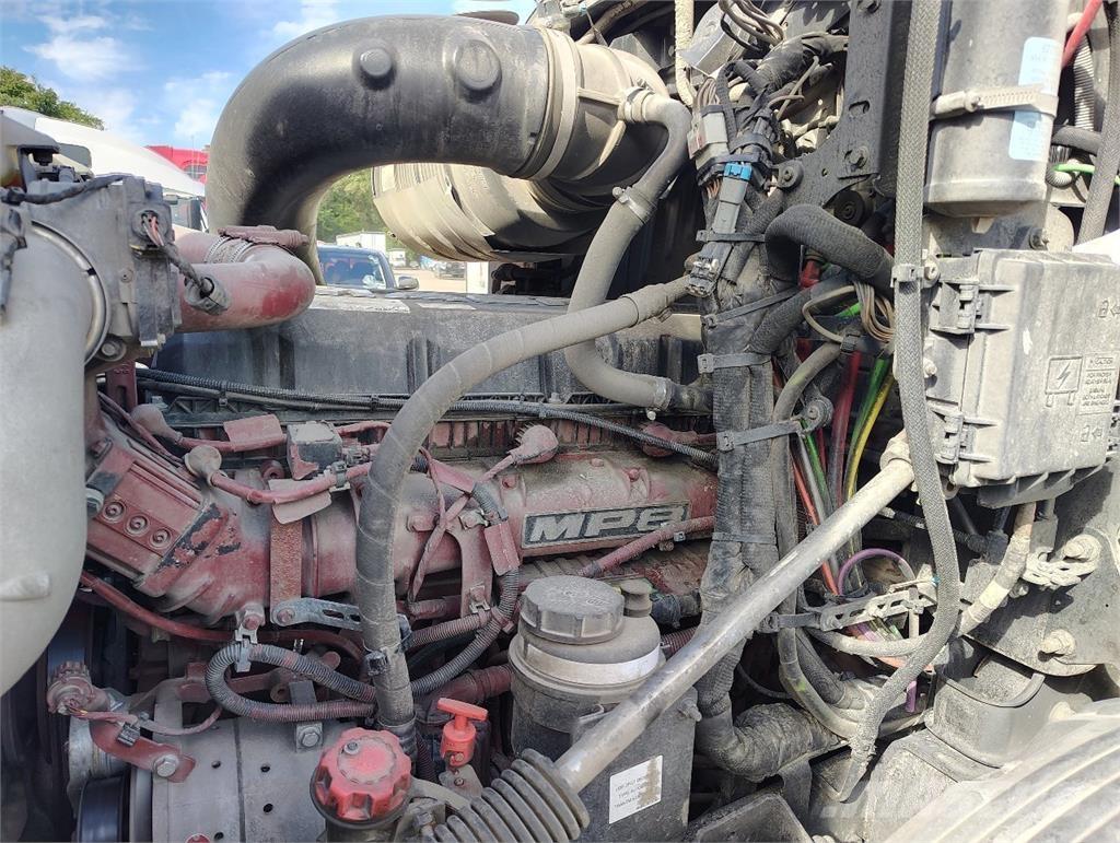 Mack Anthem 64T Tahače