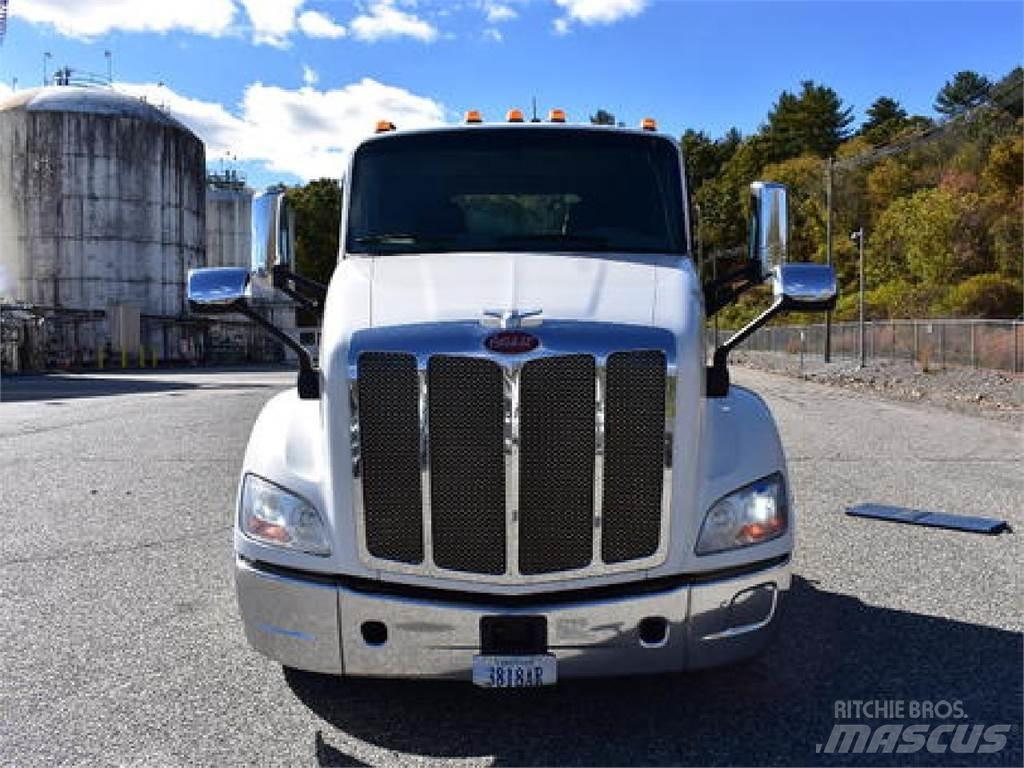 Peterbilt 579 Tahače