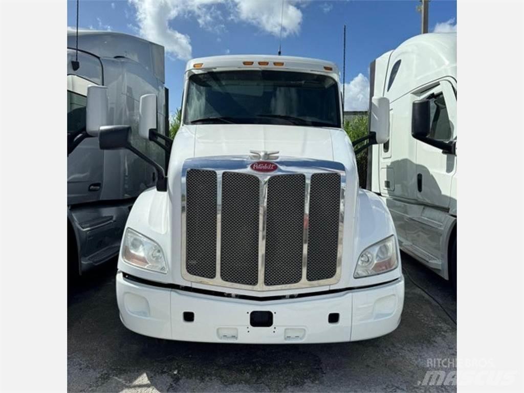 Peterbilt 579 Tahače