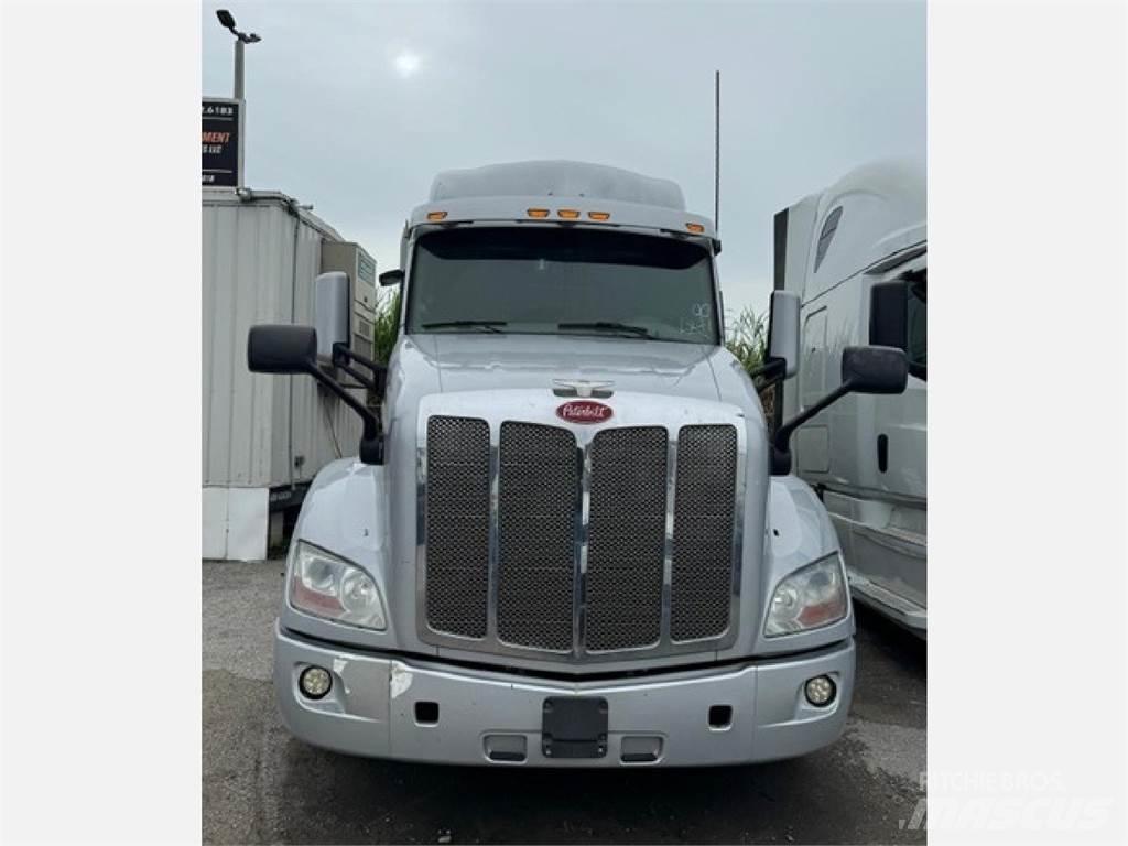 Peterbilt 579 Tahače
