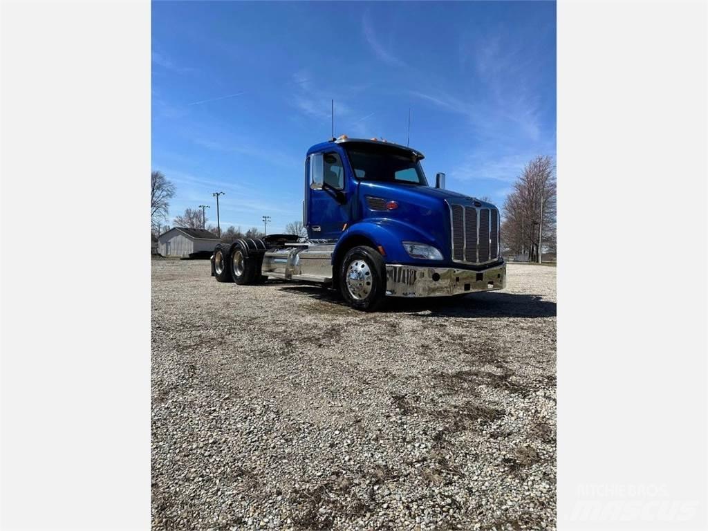Peterbilt 579 Tahače