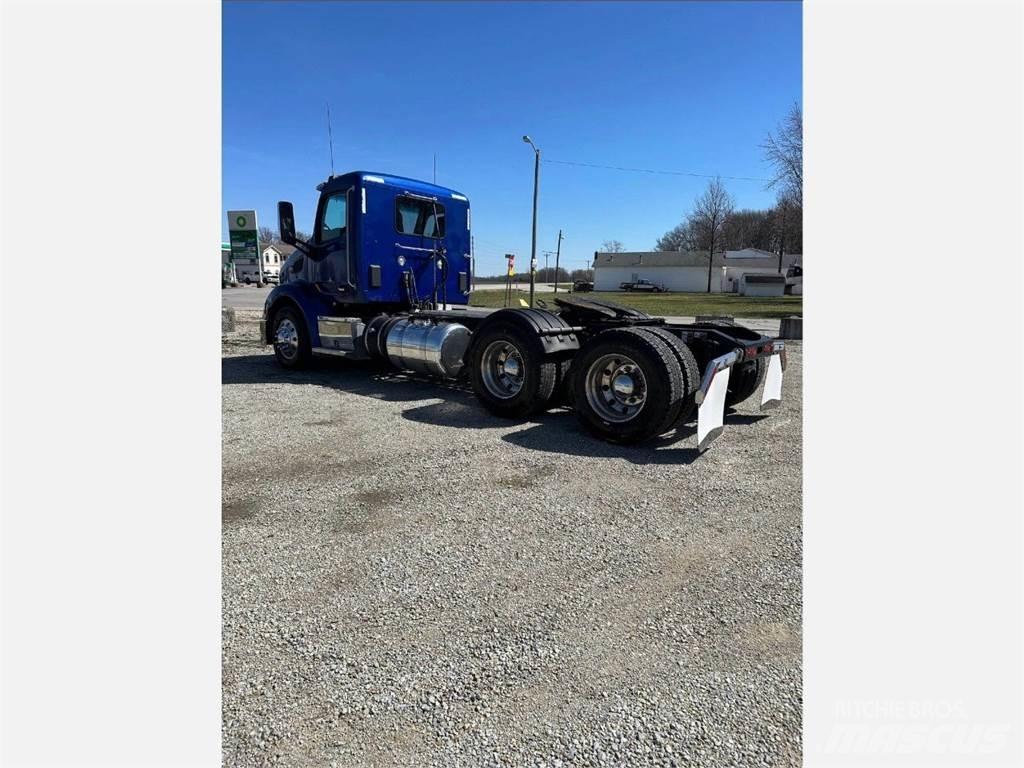 Peterbilt 579 Tahače
