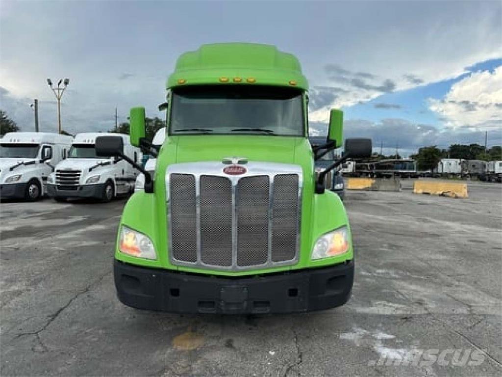 Peterbilt 579 Tahače