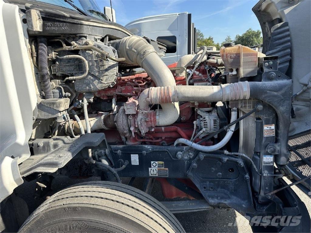 Peterbilt 579 Tahače